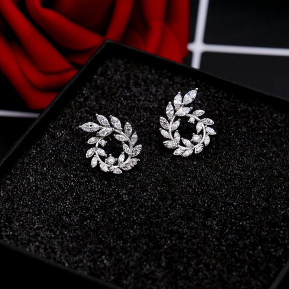 *925 Sterling Silver Diamond Leaf Branch Earrings - Picture 7 of 9